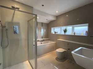 Photo 11- click for photo gallery